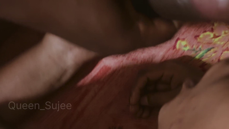 Queen_Suji: Cuplu indian are parte de spermă în gură