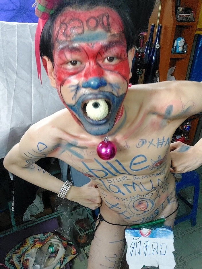 Funny Laboo Boo: Klaun masturbuje