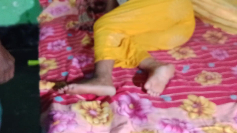 Desimombd: Desi grandi tette matrigna ha scopato il suo figliastro, desimombd