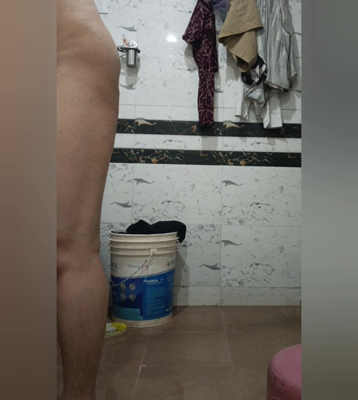 Priyahot77: Priya Bhabi Spectacol cu baie cu țâțe mari