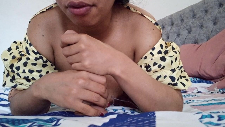 PATY PATY: Macocha daje dobre lodzik i testuje swoją zabawkę seksualną