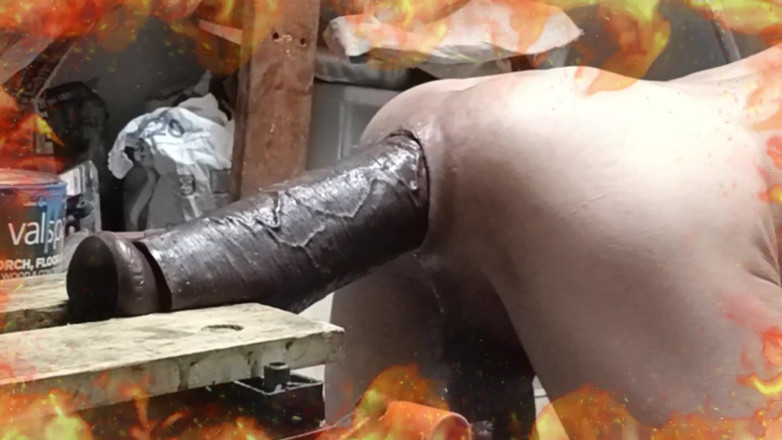 Elgloton: Enorme Polla Destroza Al Gloton