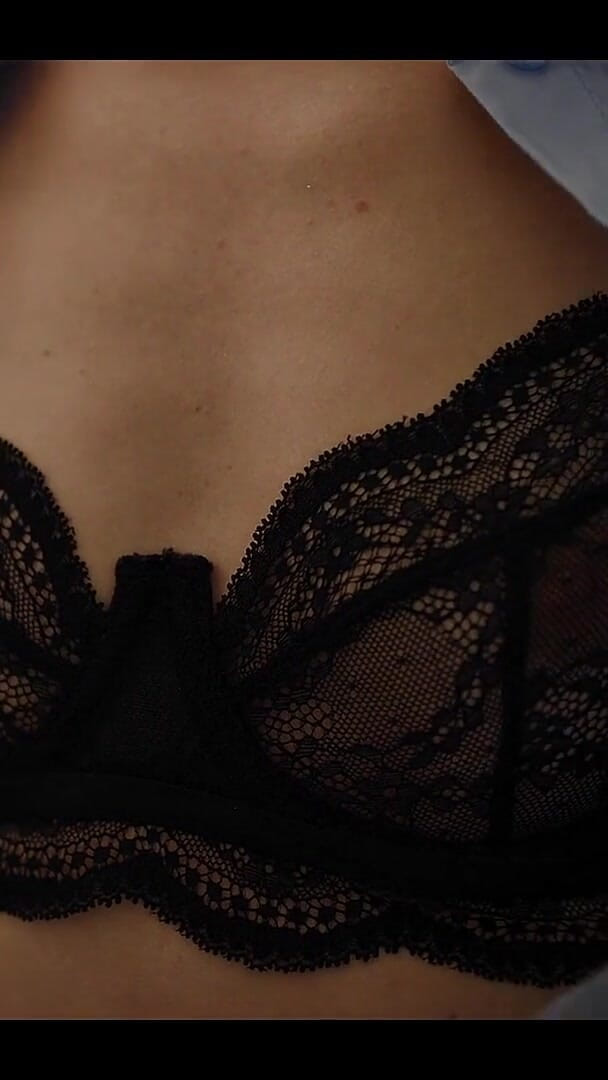 Freeze.xxx: La segretaria bionda gela e viene scopata- tiffany tatum