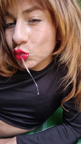My Mouth में वीर्य