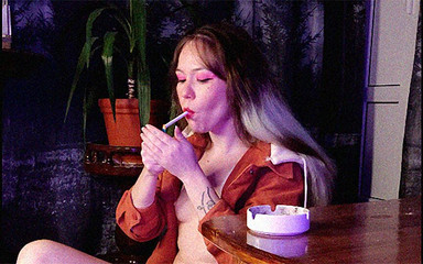 Blowjobs Alice: 내 와이프가 너무 많이 담배를 피워