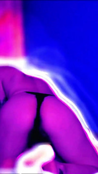 Lady Angela Topless Cur fascinant vedere la persoana 1 efecte vizuale sfârcuri Piecrings sub sân tatuată milf zeiță