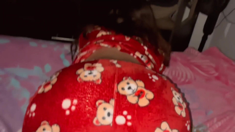 MorritasMX: ¡La sobrina de mi esposa estaba esperando en la cama!...