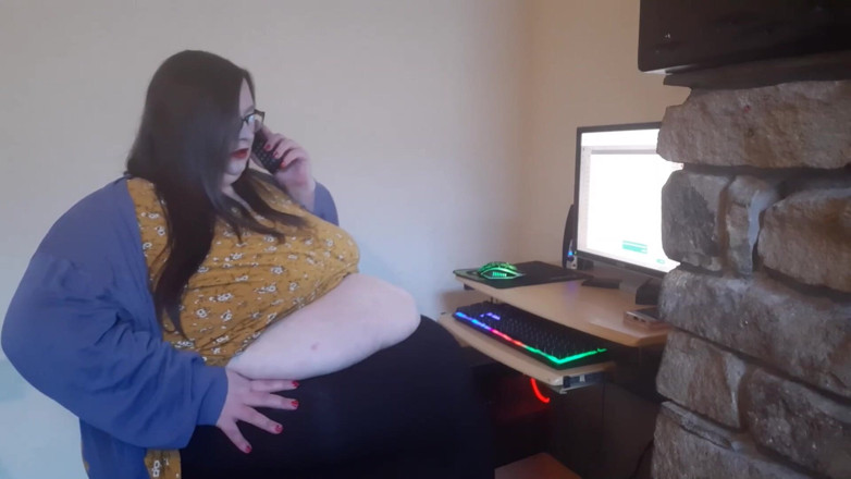SSBBWLadyBrads: SSBBW秘書は上司によって職場で屈辱 - ファンタジー