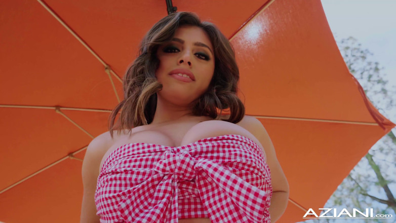 CreamPiled: Ella Knox yang nakal semula jadi mengongkek dirinya