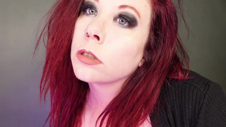 Deanna deadly: Nose and Lips Close up Custom Clip