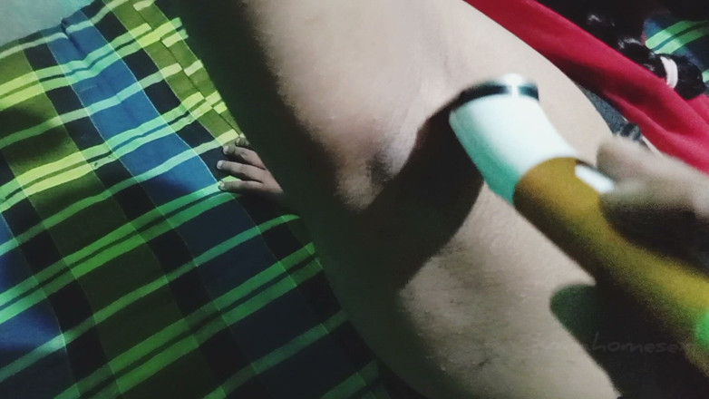 Sumahomesex: Čištění kundičky a podpaží s nejlepším okamžikem