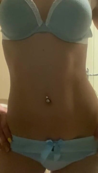 Monnycka: Slut girl