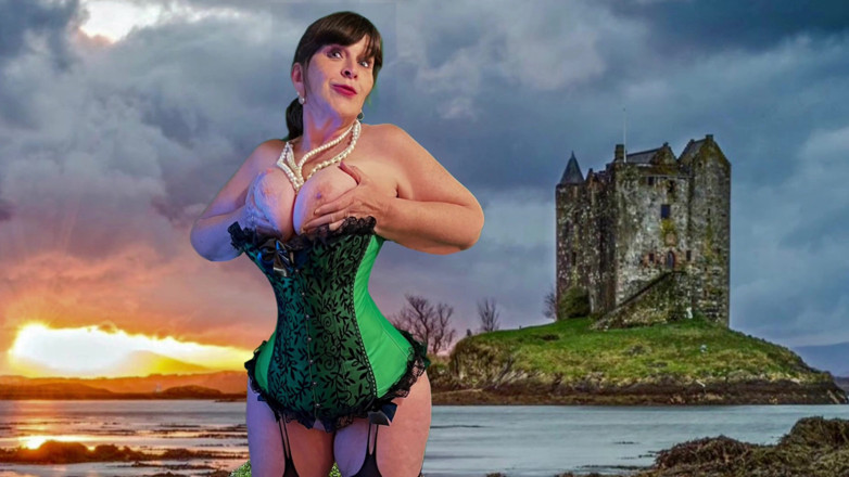 Carmen Angel: Бабуся Горець: пробки, люблячий ділдо, місіонерський трах шотландської повії