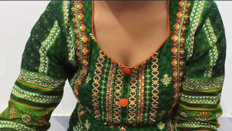 Riya Chowdhury: Hôm nay là một ngày rất lãng mạn và dành...