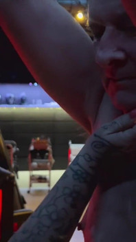 Dupla sessão do domme com dominatrix gordinha