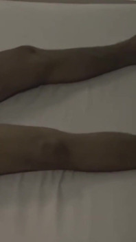 Istri nakal ini istrinya pakai lingerie baru sama pacarnya!