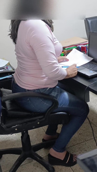 Șeful meu de la serviciu m-a rugat să o fut în fiecare zi în schimbul unei măriri! A spus că vrea să fie mama mea de zahăr