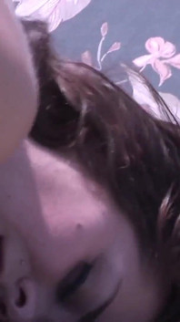Mulut atau memek beverly si cewek semok rambut cokelat ini dientot habis-habisan - premium!