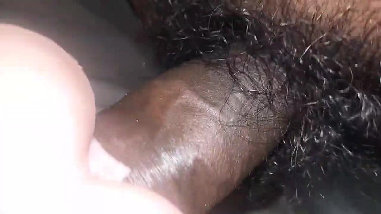 Desi Tits: 자