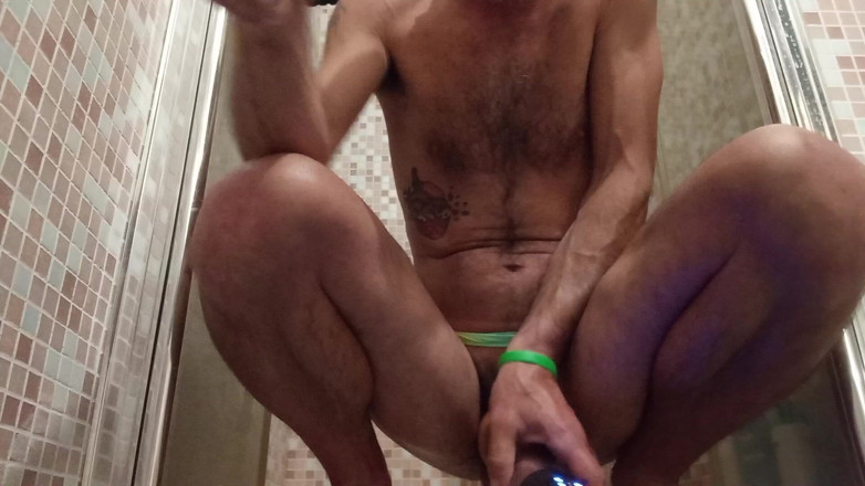 Iron19: Funny in the Shower