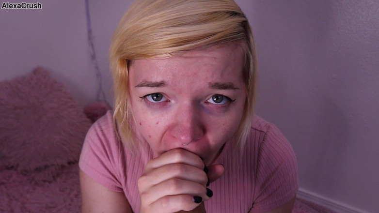 AlexaCrush: Hluboké kouření a dávení