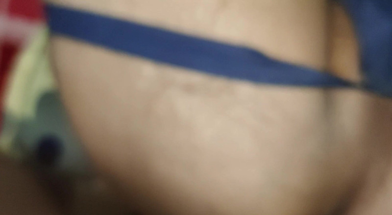 Small dick lover: Aku dientot sama temanku yang berusia 42 tahun (pakai celana dalam thong...