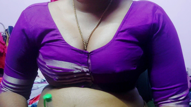 Desi Mohini: Indická přítelkyně a přítel mají sex