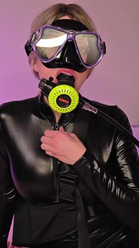 Scuba Tank andning och retande