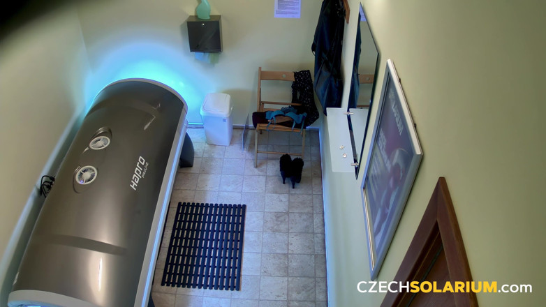 Czech Solarium: Czech Solarium 126: Horny Babe Masturbates in the Solarium and Puts...