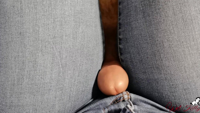 Wet Kelly: 청바지를 입은 핫한 밀프 마른 혹 하드코어 자지