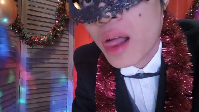 Jon Arteen: Happy New Year! the Cute French-asian Twink Jon Arteen Jerks...