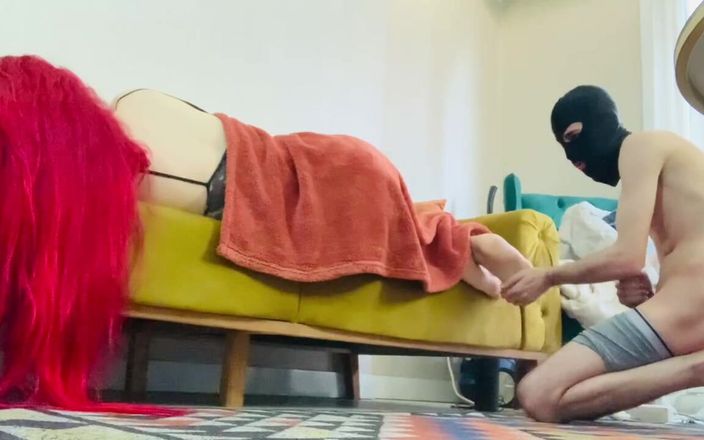 Mistressrola: Step-son Cum on My Feet