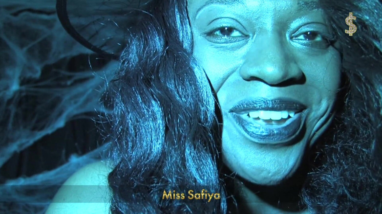 Miss-Safiya: Magic shrinking spell