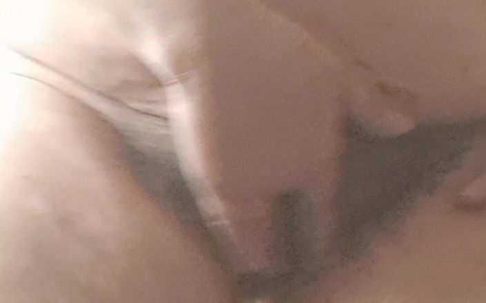 Mommy big hairy pussy: I trosor och en mogen kroppskontakt