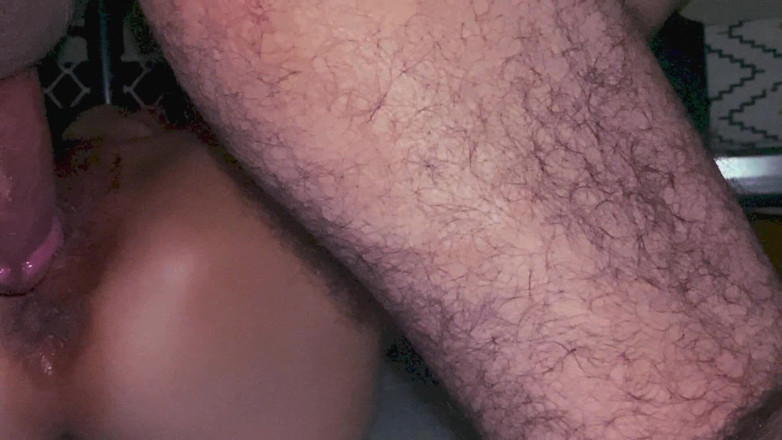 Jollyfuckingoldman: MILF Z Sąsiedztwa Otwiera Nogi Część 1