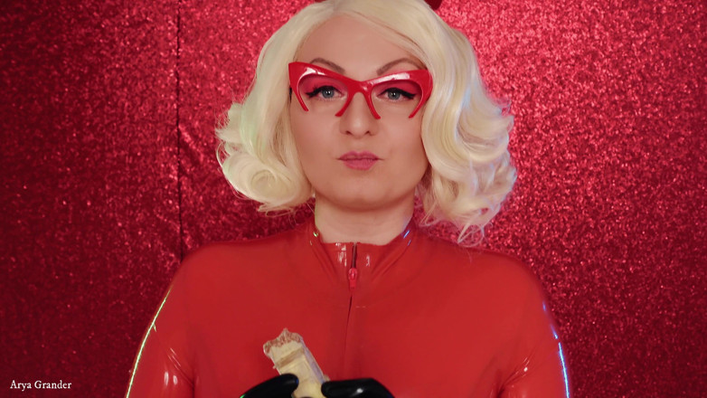 Arya Grander: Fetish makanan - gadis dengan kawat gigi makan cokelat!!