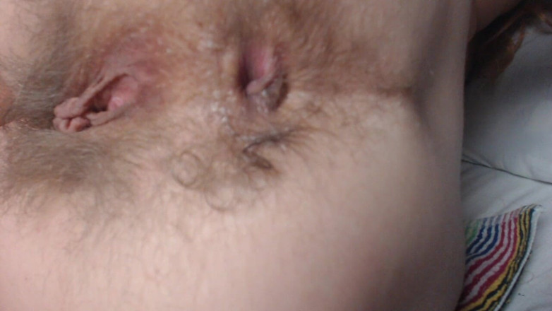 Risky Hairy Couple: Brudny owłosiony dupek palcowania z bliska