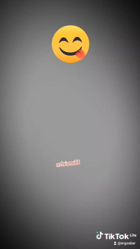 Astriana88: Estou Solitário, Bebê