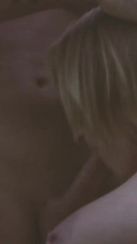 Sensazione milf scena 1_horny bionda miLF finisce per fare sesso in campagna e ottenere un facciale.