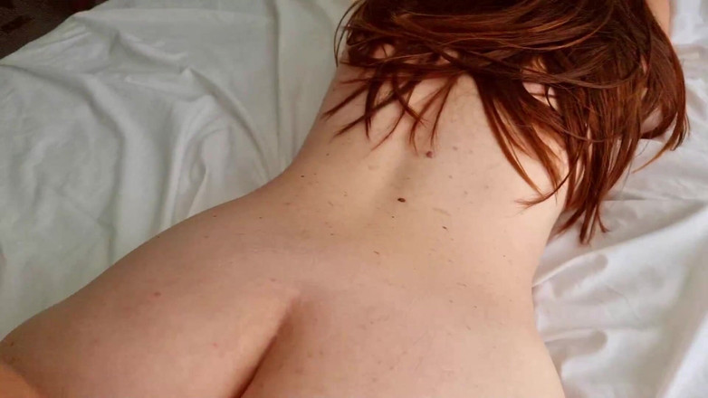 Waldemaria: Cuerpo perfecto pelirroja asiática se la follan duro - en primer...