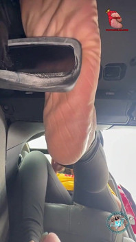 Meaty Size 12 Pump & Grind Pedal Pumping