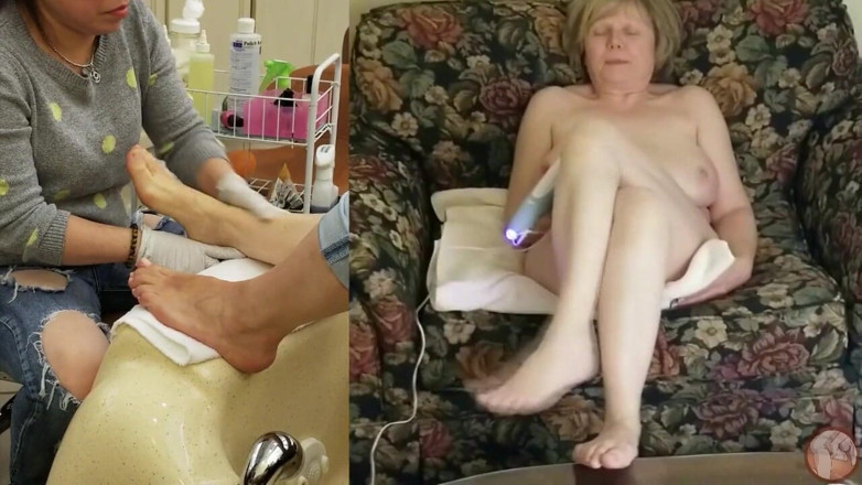 MarieRocks: Marie Rocks gets a pedicure