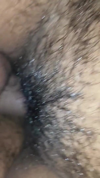 Âm hộ của chị kế được làm màu đỏ