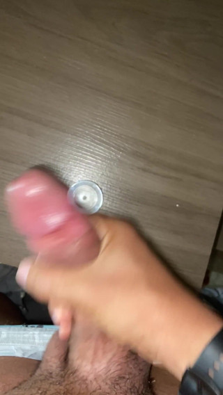 Victorps0166: Kolik ml mléka? Podává?