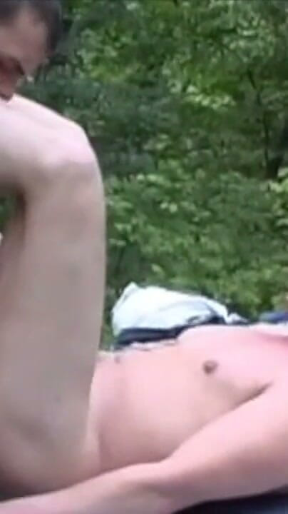 Hto Exhi Bwith Twinks so Hot