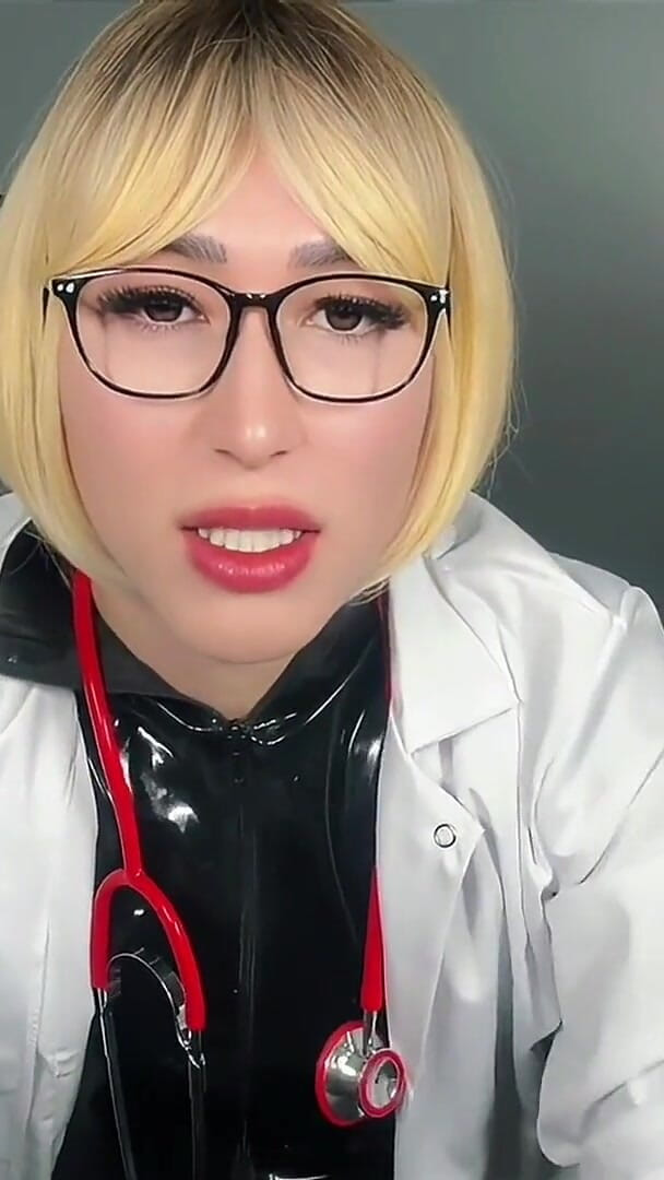 Clinical Kinks: Masturbation & Anal in the Latex Doctor’s Lab (Viper Fierce)
