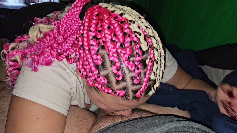 Funhousewife69: Úžasné kouření, krásné oči se dívají nahoru