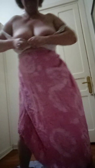 Susanmature: Leuke dans