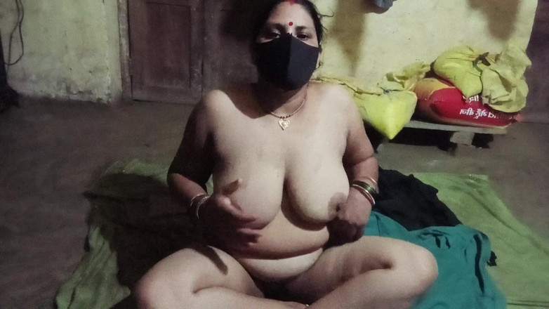 Desi_bhabhi121: Desi Bhabhi naakt poesje spelen deel 1