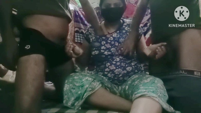 Poojakabir: Kakak Ko Friend Ke Sath Khub Menikmati Kiya